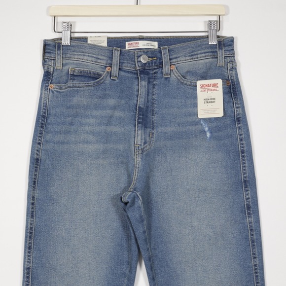 Signature Women's High Rise Straight Distressed Stretch Denim Jeans Blue Sz 8/29 - Picture 2 of 9